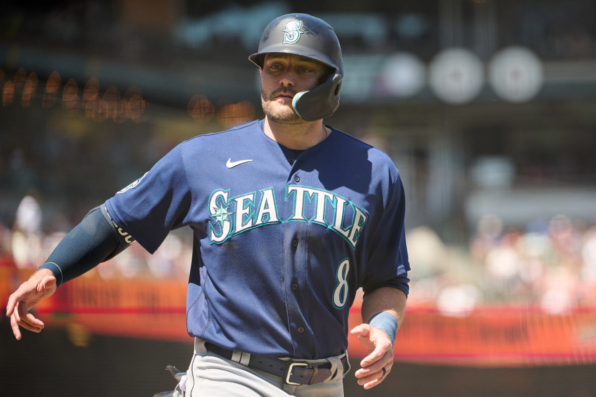 Seattle Mariners designated hitter AJ Pollock scores a run against the SF Giants during the sixth inning at Oracle Park. (2023)